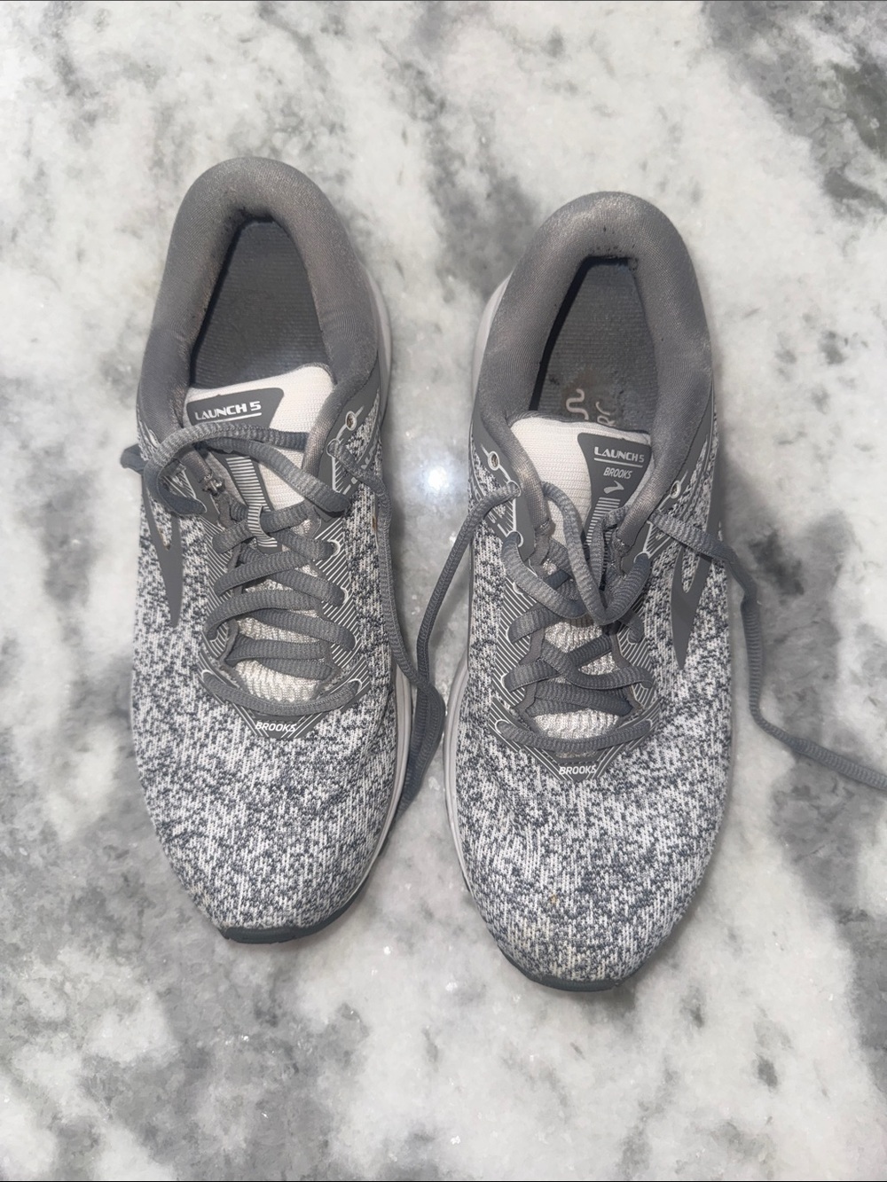 Brooks Women's Gray Knit Running Sneakers